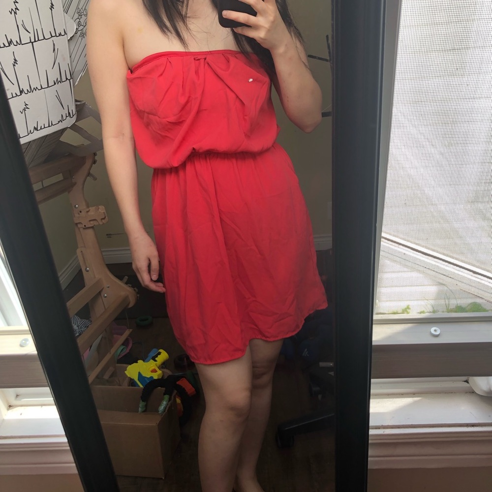 Strapless dress